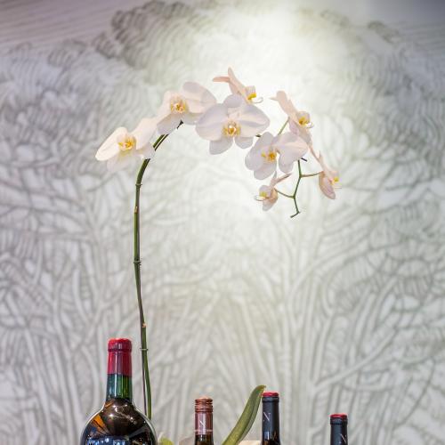 listing-details-carousel