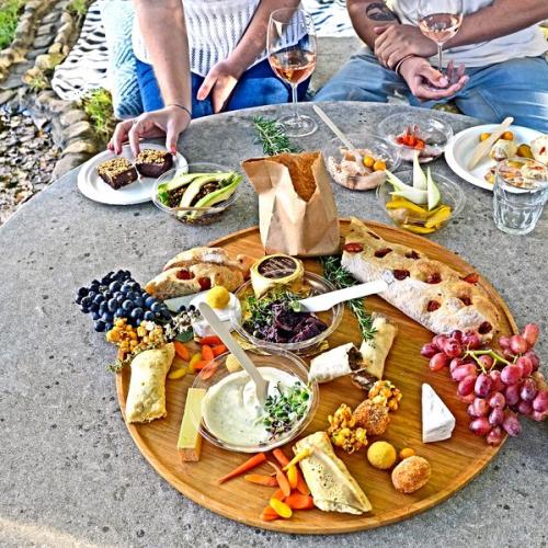 listing-details-carousel