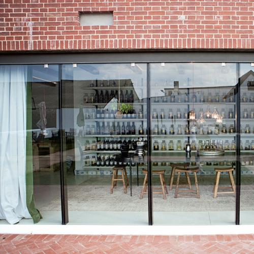 listing-details-carousel