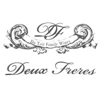 Deux Freres Wine Logo
