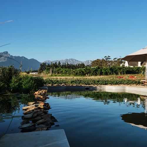 listing-details-carousel