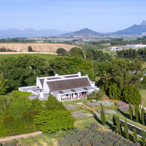https://www.wineries.co.za/static/3517/Hawksmoor-20231025-170815-0002-1920-16x9-1__scale_and_crop__500x500.jpg