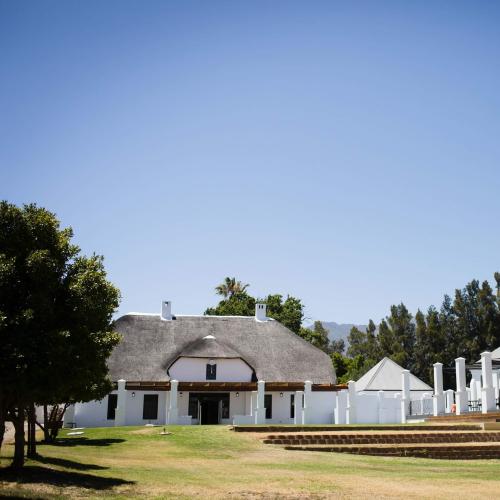 https://www.wineries.co.za/static/3831/manley111__scale_and_crop__500x500.jpeg