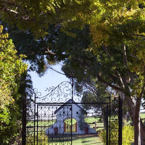 listing-details-carousel