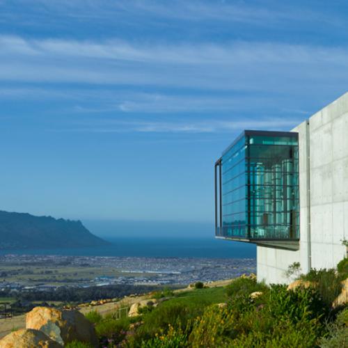 listing-details-carousel