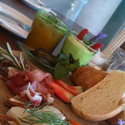 listing-details-carousel